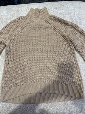 GAP Turtleneck Chunky Knit Sweater in Taupe